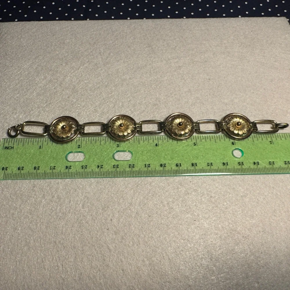 Vintage 1940s Two-Tone Gold Floral Bracelet